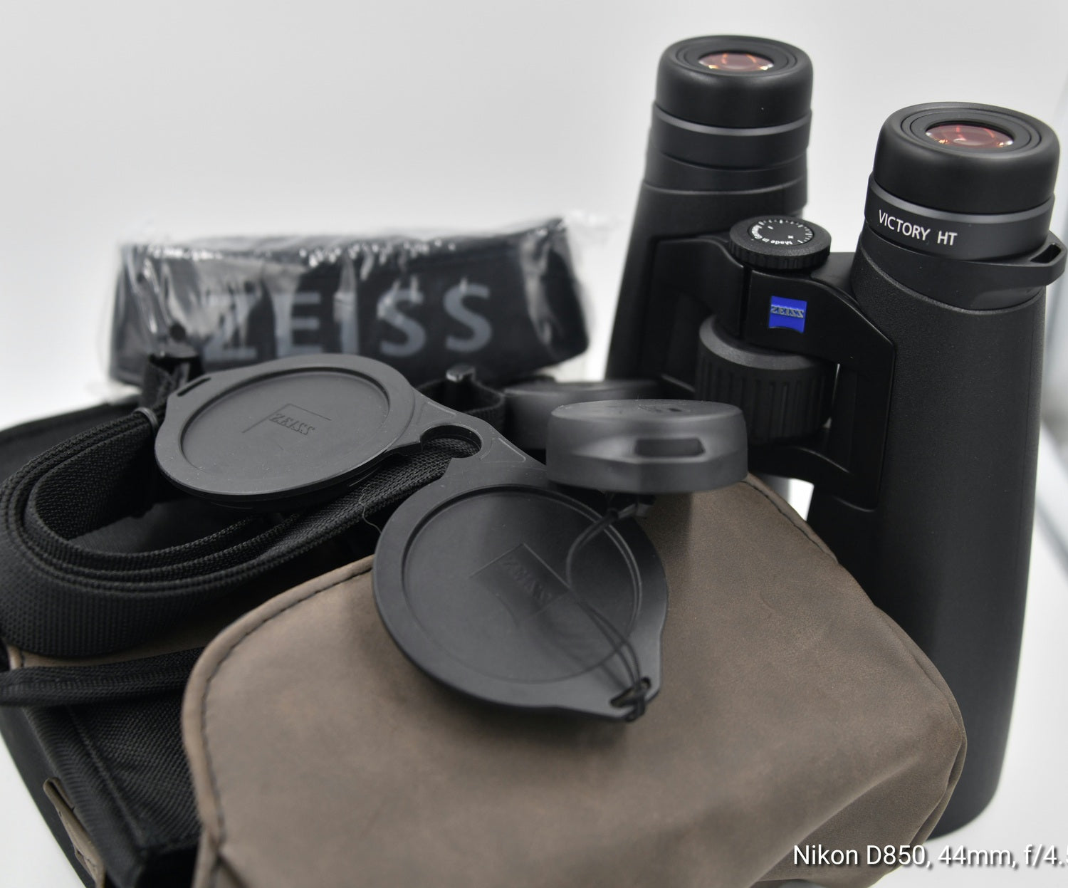 Zeiss Victory HT 10X54 verrekijker 