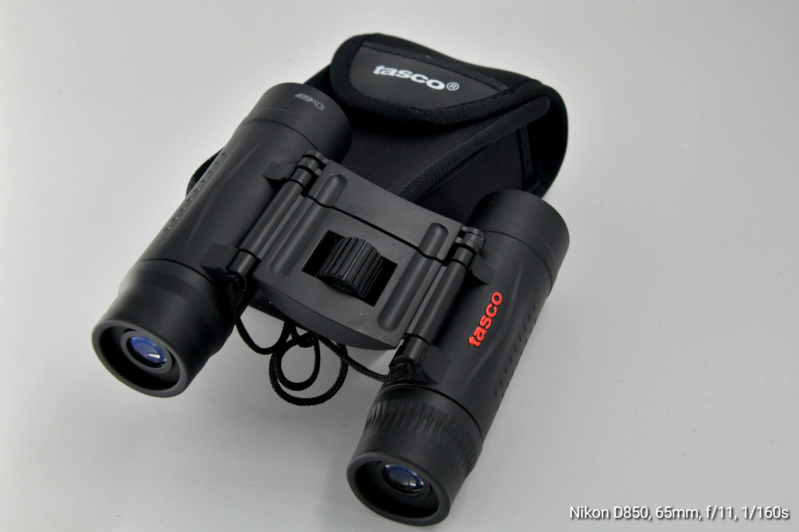 Tasco Essentials Compact 10x25 verrekijker 